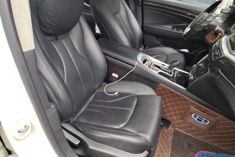 吉利汽车 博瑞 2016款 1.8T 舒适型局部细节41