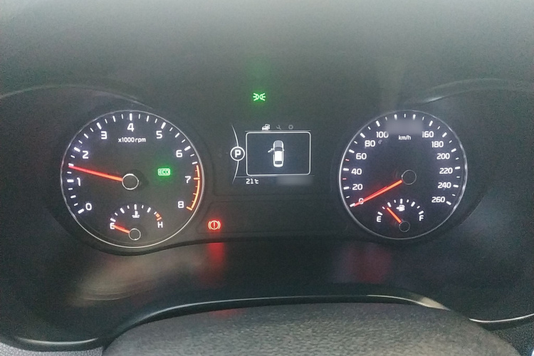 起亚K5 2016款 1.6T 自动LUX局部细节14