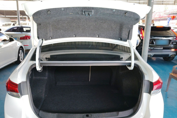 别克 英朗 2019款 15T 双离合互联精英型 国VI局部细节23