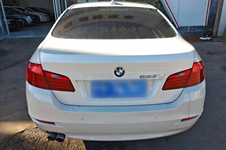 宝马5系 2017款 525Li 领先型车身外观6