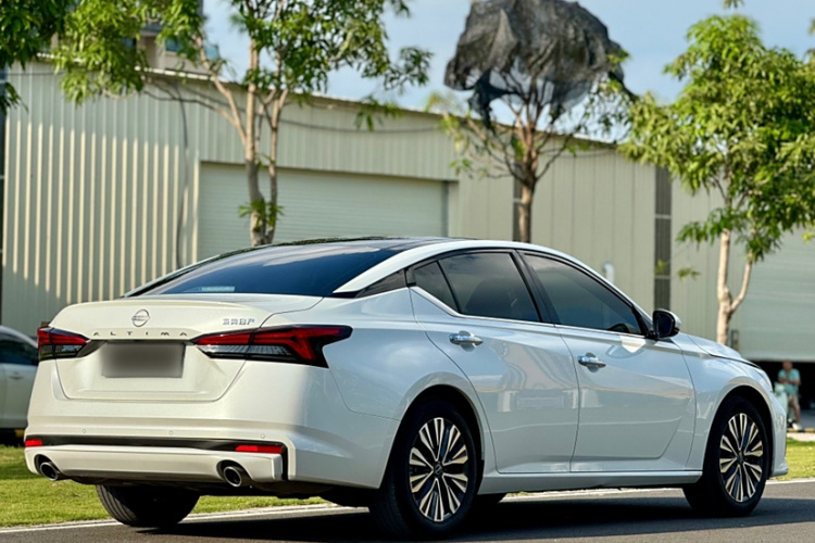 日产 天籁 2022款 2.0L XL-TLS 悦享版车身外观6007