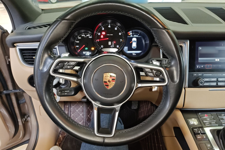保时捷 2017款  Macan 2.0T局部细节13