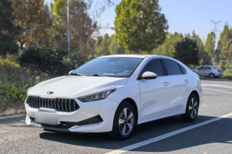 起亚K3 2020款 1.5L CVT新锐天窗版