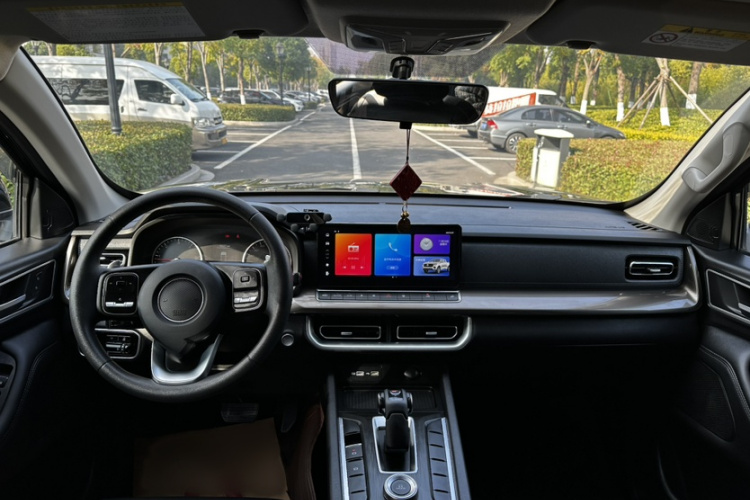 长城 炮 2023款 2.0T商用版自动柴油两驱精英型长箱GW4D20M中控内饰7004