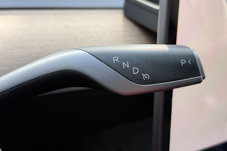 特斯拉 Model Y 2022款 Performance高性能全轮驱动版局部细节18