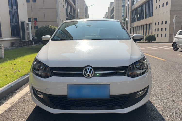 大众 Polo 2013款 1.6L 自动舒适版车身外观6001