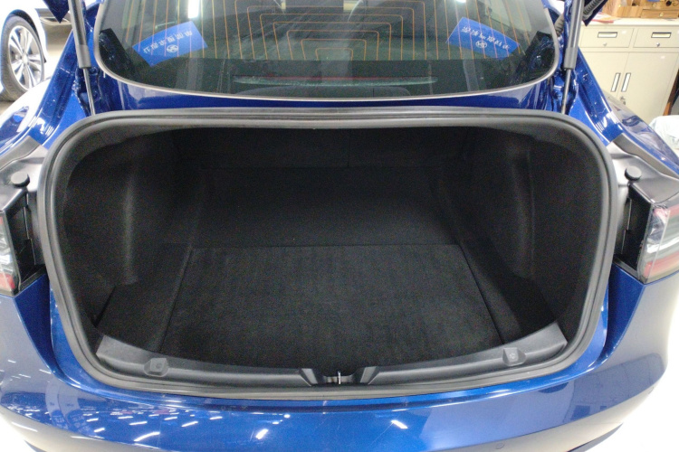特斯拉 Model 3 2019款 标准续航后驱升级版机舱底盘23