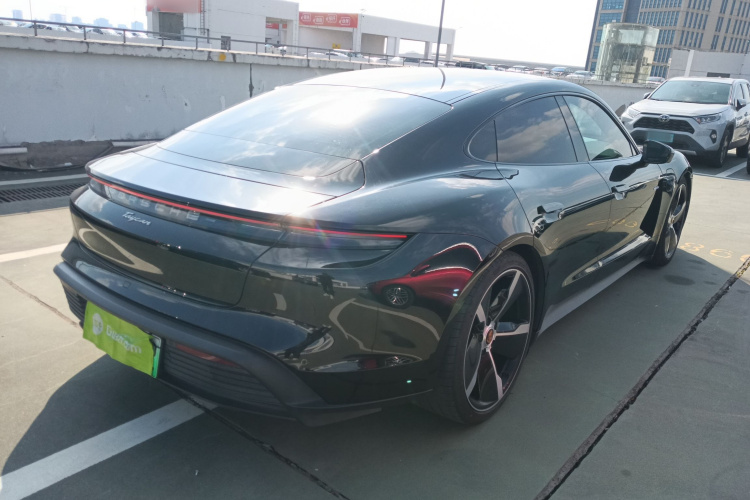 保时捷 2022款 改款 Taycan车身外观7