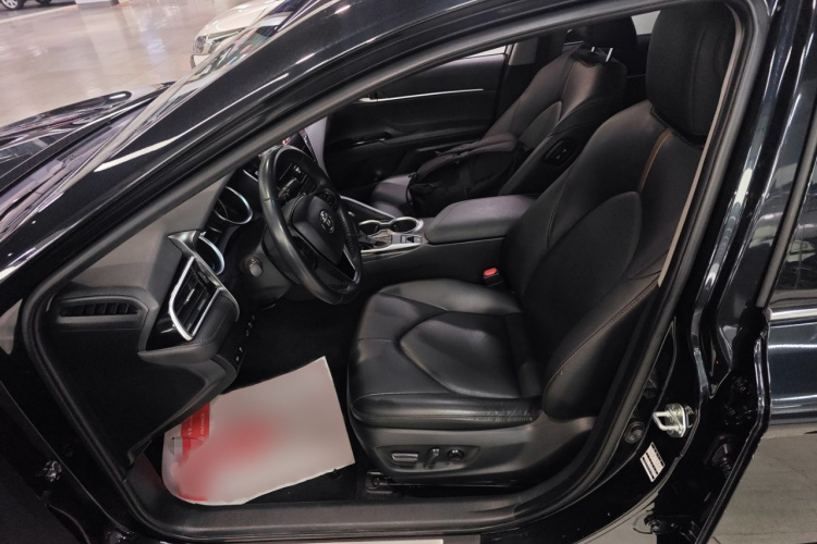 丰田 凯美瑞 2021款 2.0G 豪华版局部细节19