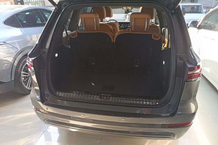 理想汽车 理想ONE 2020款 增程6座版局部细节23