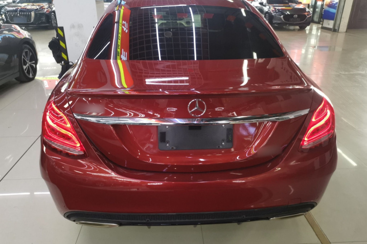 奔驰C级 2018款 C 200 运动版车身外观6004