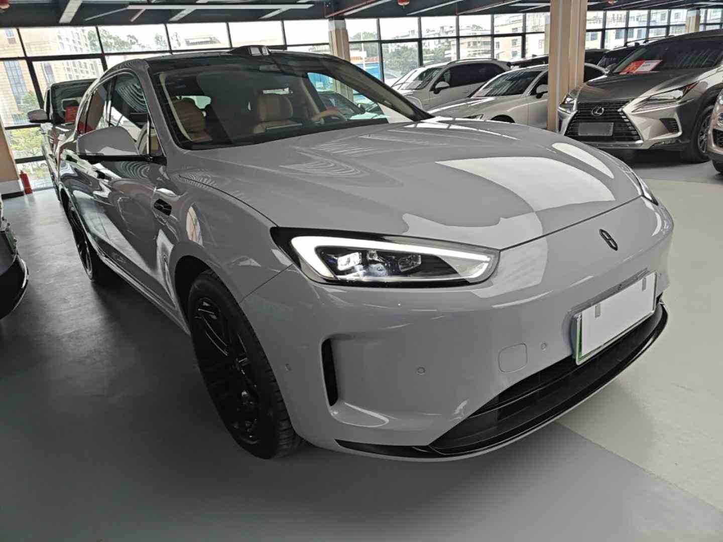 鸿蒙智行 问界M5 2024款 增程 Max RS 四驱高阶智驾版(5)