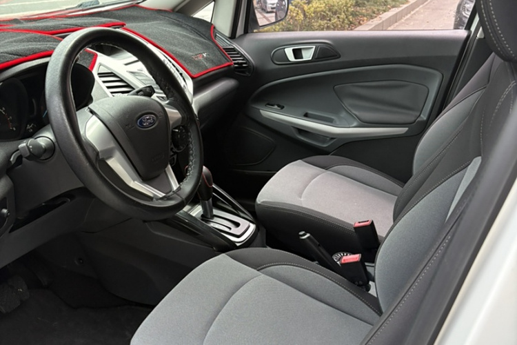 福特 翼搏 2017款 1.5L 自动风尚型中控内饰7002