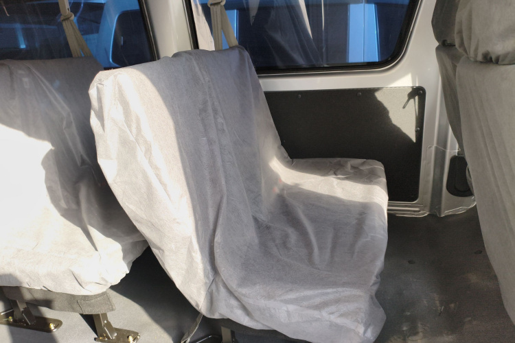 长安凯程 长安睿行EM80 2025款 客运版 舒适型 6座 260km 对开门 60kW中控内饰21