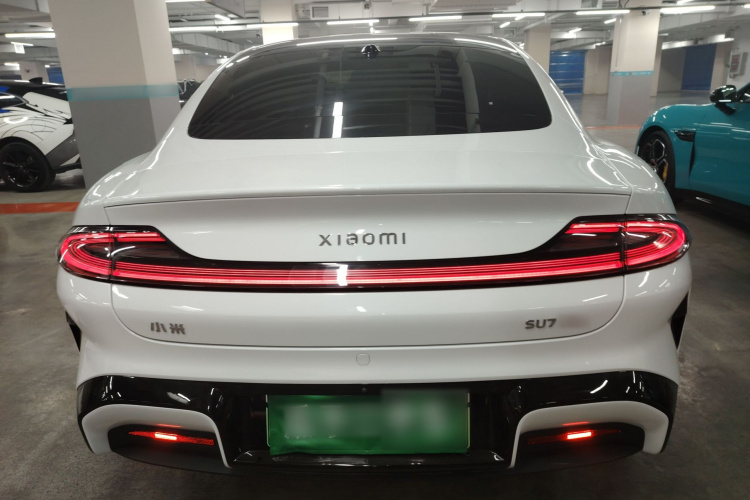 小米汽车 小米SU7 2024款 四驱Max创始版车身外观6004