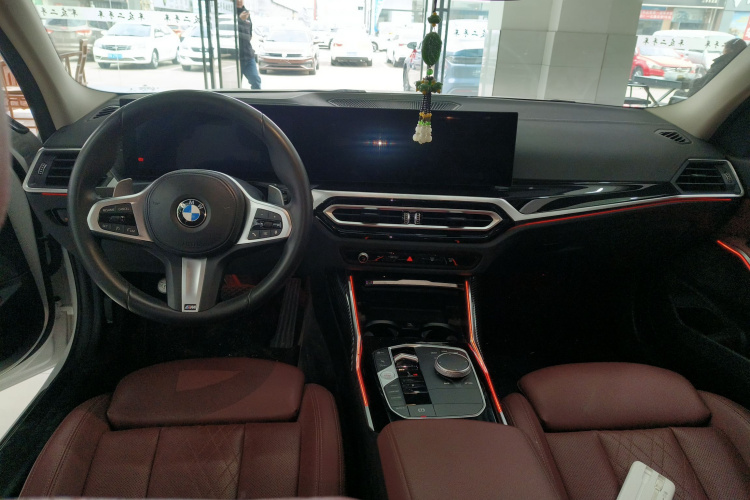 宝马3系 2023款 320Li M运动套装中控内饰12