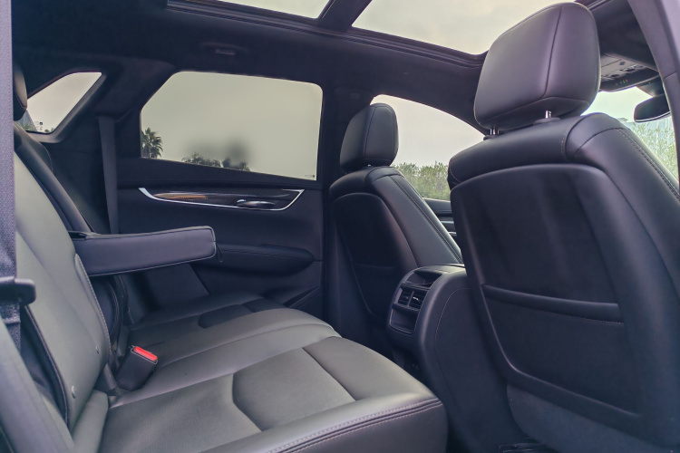 凯迪拉克XT5 2022款 2.0T 四驱豪华型（蜂鸟版）中控内饰7003