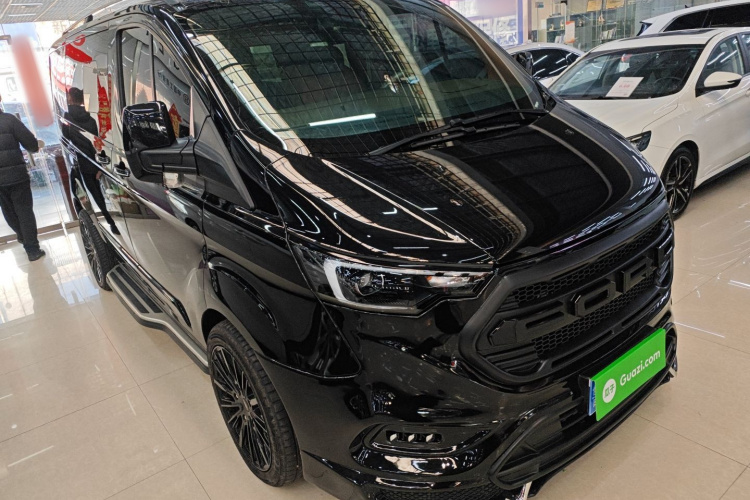 钧天黑武士Youth 2023款 2.0T 汽油标配版车身外观6002