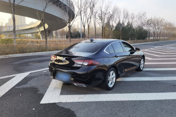 别克 君威 2022款 552T 智享型车身外观6003