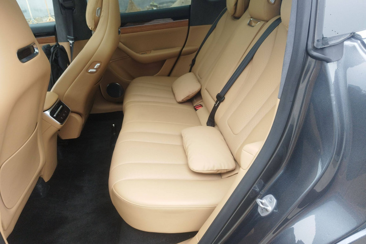 鸿蒙智行 智界R7 2024款 纯电 736km UItra中控内饰7004