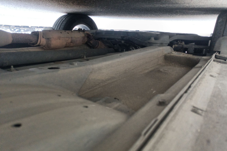 北京现代ix35 2010款 2.0L 自动四驱尊贵版GLS局部细节9004