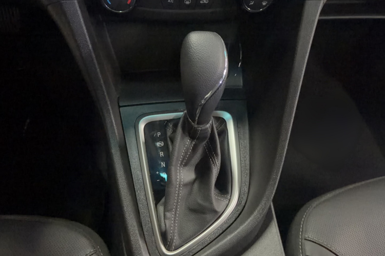 别克 英朗 2021款 改款 1.3T 自动轻混动精英型局部细节18