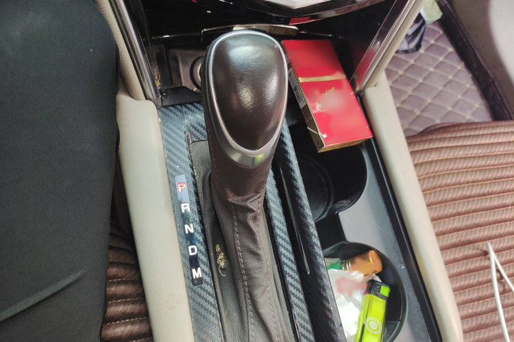 凯迪拉克XTS 2016款 28T 技术型局部细节18