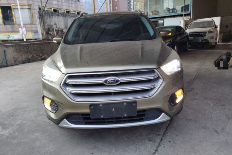 福特 翼虎 2017款 EcoBoost 180 两驱精翼型车身外观2