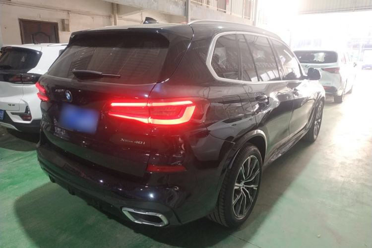 宝马X5(进口) 2021款 xDrive40i M运动套装车身外观7