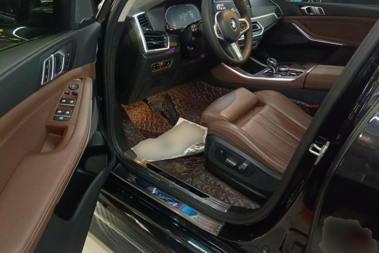 宝马X5(进口) 2020款 xDrive40i M运动套装中控内饰7003