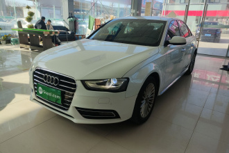 奥迪A4L 2016款 35 TFSI 典藏版 自动标准型