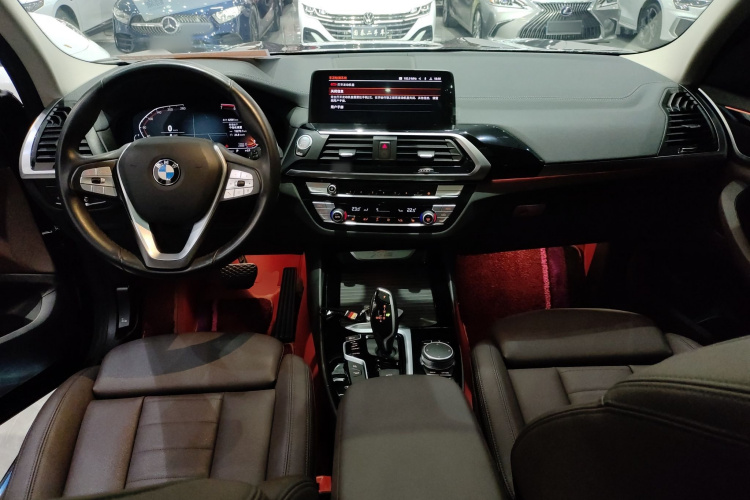 宝马X3 2021款 改款 xDrive25i M运动套装中控内饰12