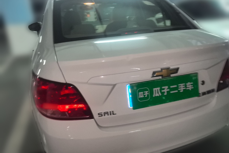 雪佛兰 2015款 赛欧3 1.5L 手动理想天窗版车身外观6003