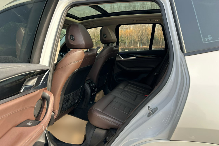 宝马X3 2018款 xDrive28i M运动套装 国VI中控内饰7002