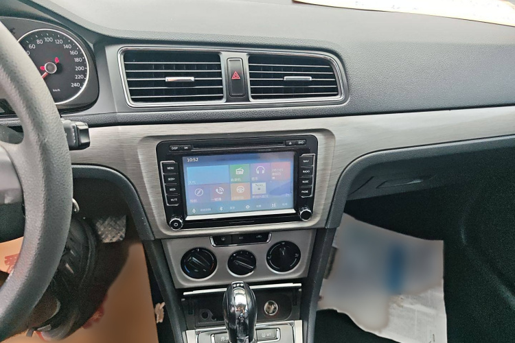 大众 朗逸 2013款 改款 1.4TSI DSG舒适版局部细节16