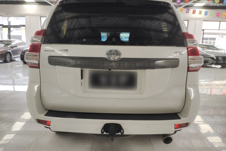 丰田 普拉多 2016款 3.5L 自动TX-L车身外观6