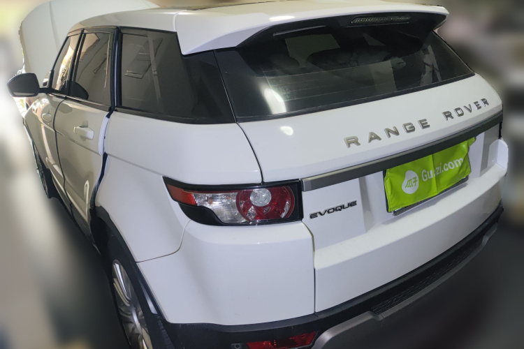 路虎 揽胜极光 2015款 2.0T 五门智耀版车身外观6003