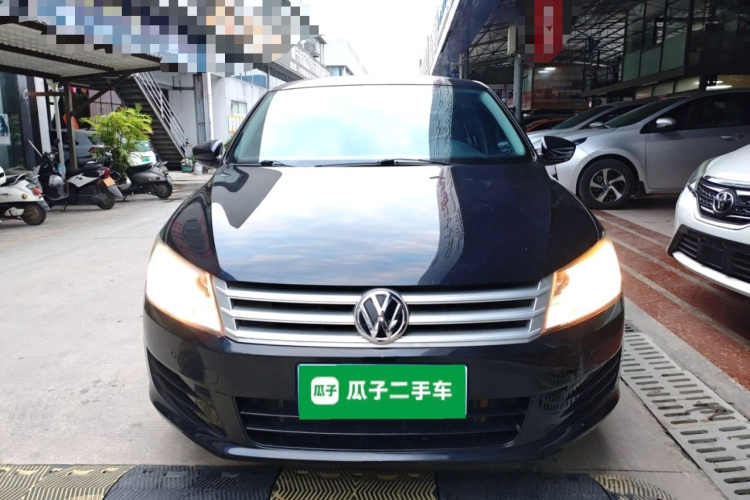 大众 桑塔纳 2013款 1.4L 手动风尚版车身外观2