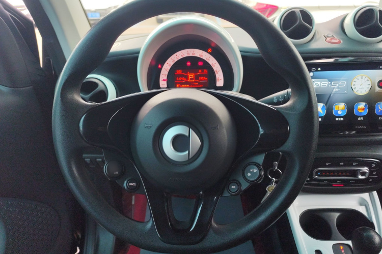 smart fortwo 2015款 1.0L 52千瓦硬顶灵动版局部细节13