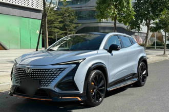 长安UNI-T 2022款 1.5T 运动版 旗舰型