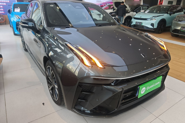 领克03 2025款 1.5TD DCT冠军版Pro车身外观6002