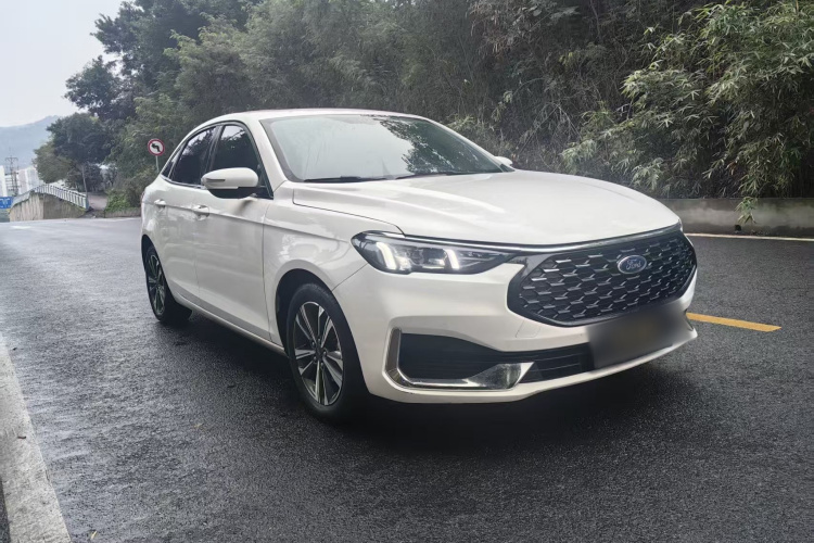 福特 福睿斯 2021款 1.5L 自动钻石版车身外观6002