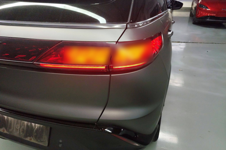 小鹏G3 2020款 460 智享版车身外观6006