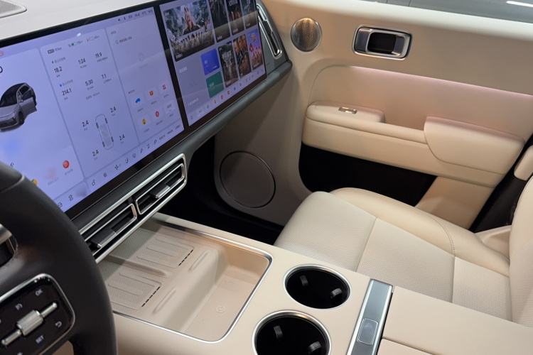 理想汽车 理想L7 2024款 Ultra局部细节9001