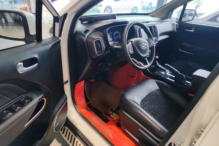 广汽传祺 传祺GS3 2017款 150N 自动精英版中控内饰20