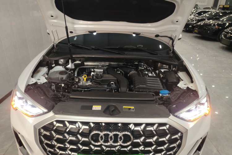 奥迪Q3 2024款 35 TFSI 时尚动感型局部细节24