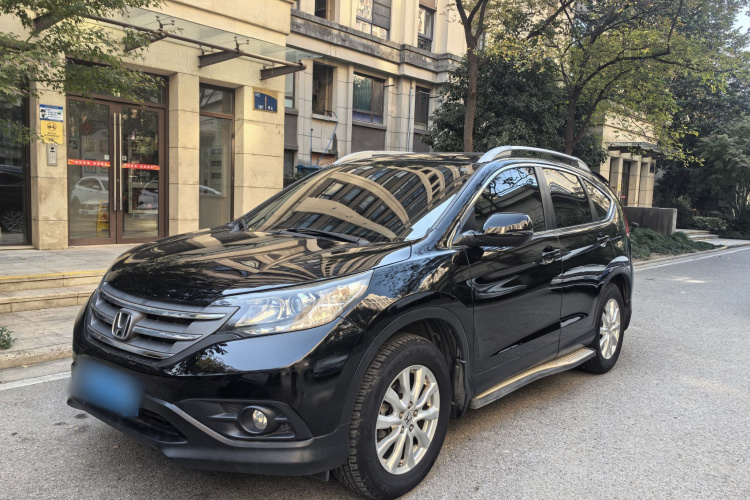 本田CR-V 2013款 2.0L 两驱经典版车身外观1