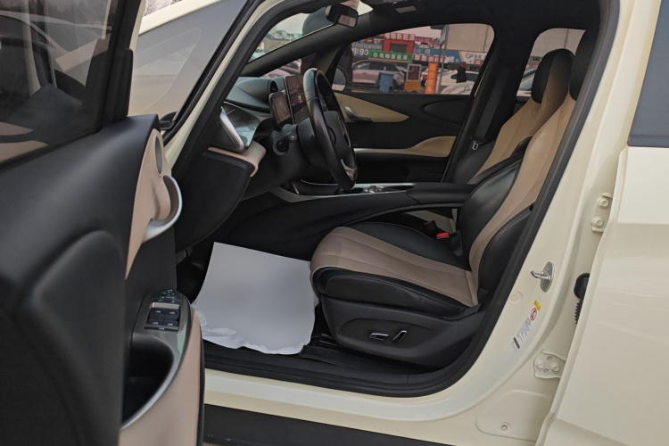 比亚迪 海豚 2023款 420km 时尚版中控内饰20