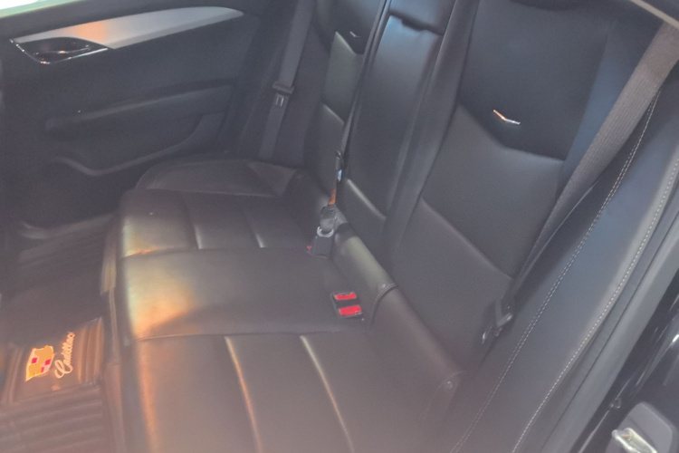 凯迪拉克ATS-L 2017款 28T 时尚型中控内饰21