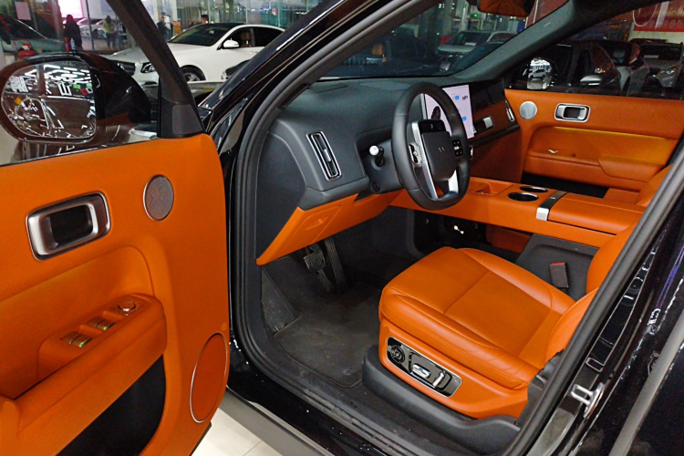 理想汽车 理想L8 2023款 Pro中控内饰20